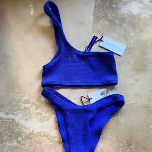 Bound by bound-eye Australia